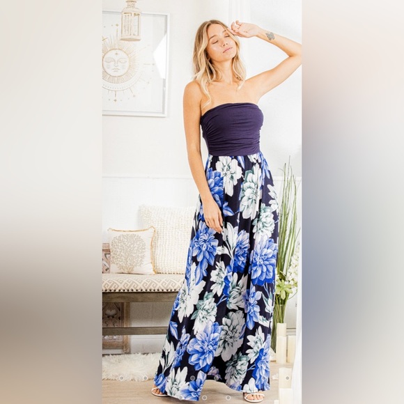 Maxi dress - Picture 2 of 3